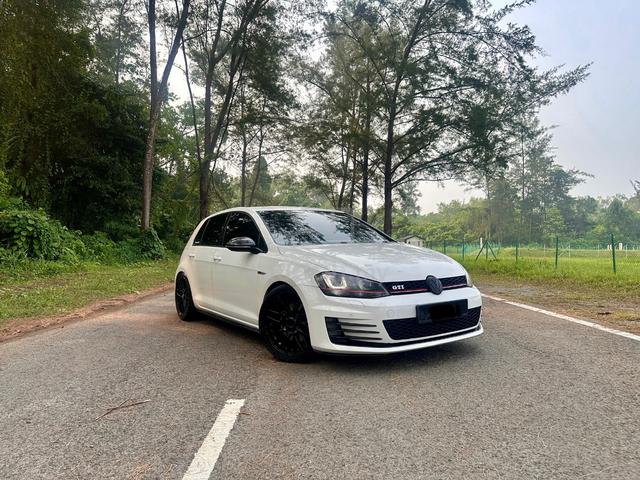 2013 Volkswagen GOLF 2.0 GTI TSI (TECH PACK) MK7 - 2