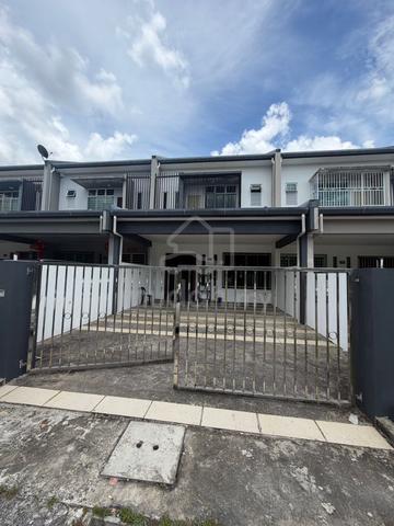 Samarahan Double Storey Terrace Intermediate 1