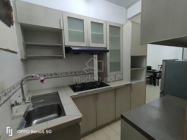 Sri Dahlia Apartment 1