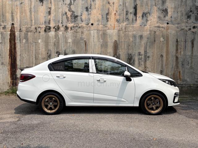 Proton PERSONA 1.6 EXECUTIVE FACELIFT / SPORTRIMS - 2