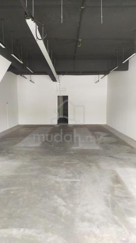 Ground floor Kota Bayuemas Klang nearby Lrt 3 station 1