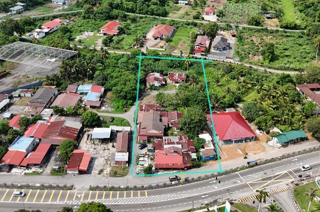 Peluang Perlaburan🔥Tanah 0.89 Ekar Tepi Jalan Besar Sungai Udang. 1
