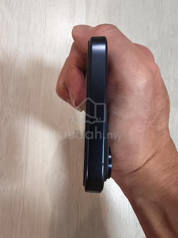 Iphone 15 Pro Max - photo 4 of 6