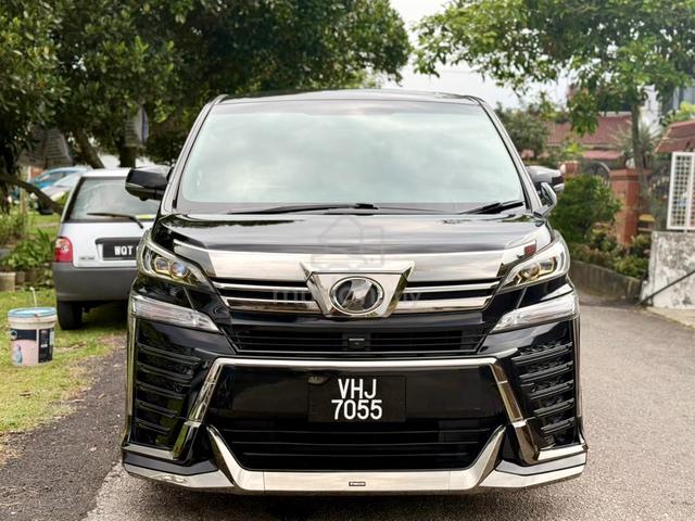 ON THE ROAD 2017 Toyota VELLFIRE 2.5 Z GOLDEN EYES - 2