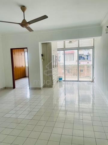 Ixora Apartments 1