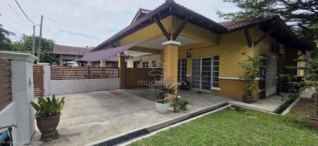 Semi-D Taman Desaria | Tanah 3,885 sqft | Laman Belakang Super Luas 1
