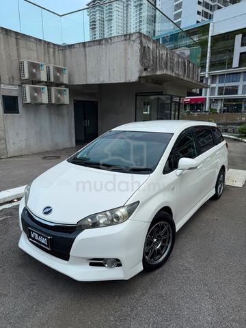 2016 Toyota WISH 1.8 S DBA-ZGE20W (A) - 2