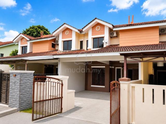 BUKIT SAUJANA UTAMA, SUNGAI BULOH COUNTRY RESORT 2sty House 1
