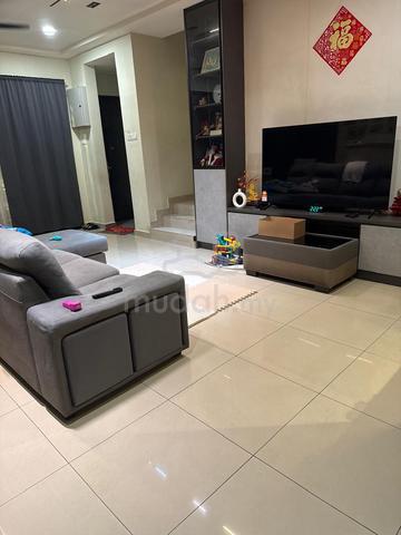 Bayu Damansara Damansara Damai 3 Storey Semi-D Freehold Well Condition 1
