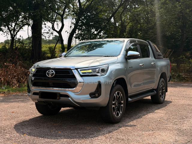 2021 Toyota HILUX 2.4 V (A) Low Miliage 68K - 3