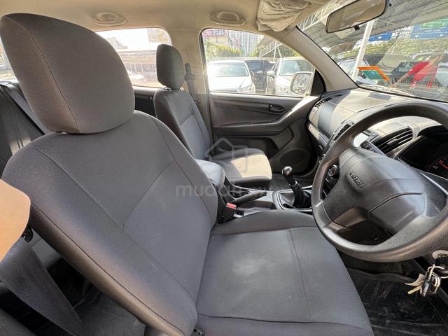 2013 Isuzu D-MAX 2.5 (M) DMAX 4X4 FULL SERVICE - 5