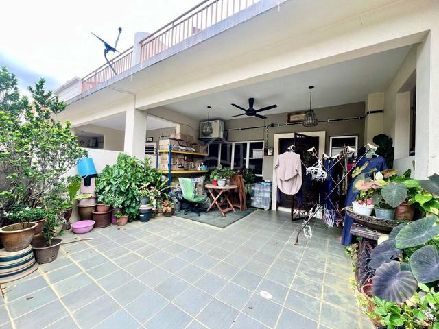 Freehold Renovated 2-Storey Mawar Garden, Prima Beruntung @ Rawang 1