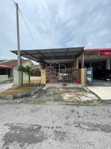 Rumah Teres Taman Serai Wangi (End Lot) 1