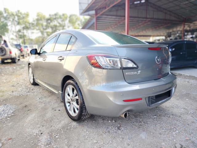 2011 CASH OTR Mazda 3 2.0 SPORT (A) - 3