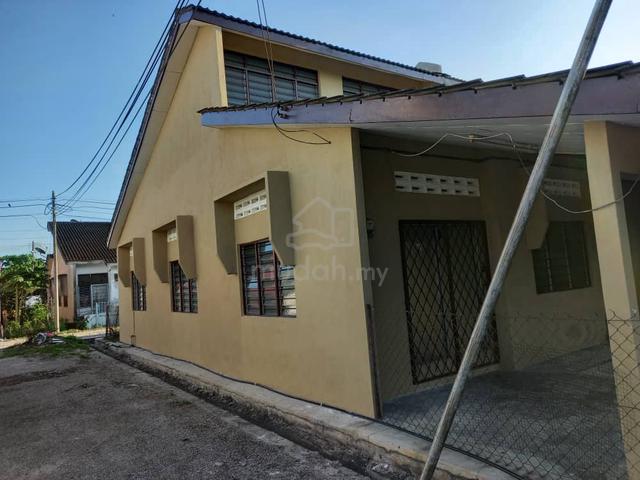 Rumah Sewa Taman Desa Aman, Teluk Intan (END LOT) 2