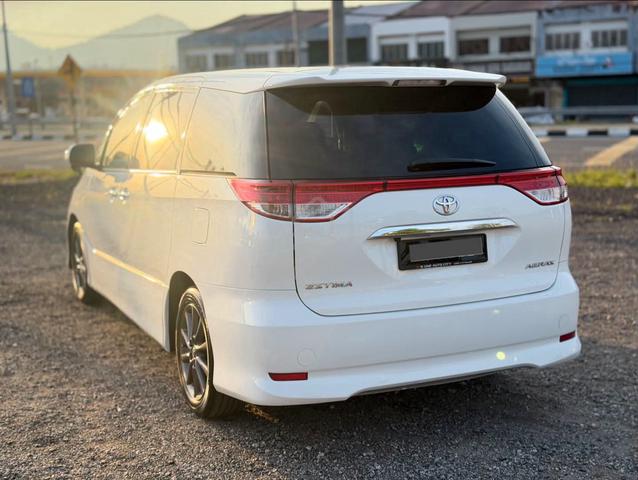 2010 Toyota ESTIMA 2.4 AERAS FACELIFT (A) - 4