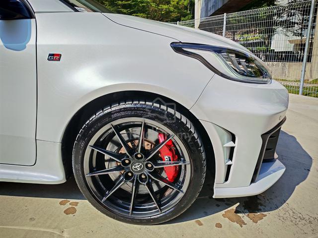 2024 TOYOTA GR YARIS RZ WHITE 12k KM JBL - 2