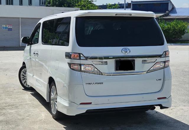 Toyota VELLFIRE 3.5 ZG S/ROOF P/BOOT PILOT M/SEAT - 3