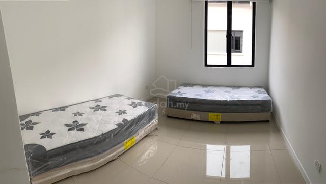 Bilik Sewa  Cyberjaya setia ecoglades 3