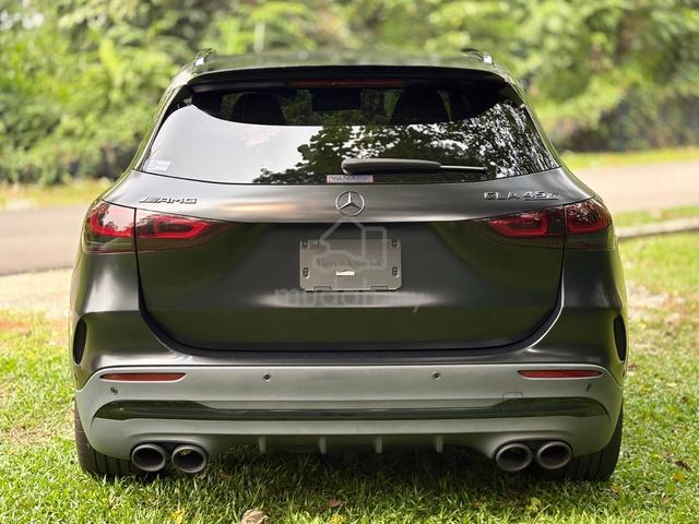 2023 Mercedes Benz GLA 45 S AMG 4MATIC + Black 2.0 - 4