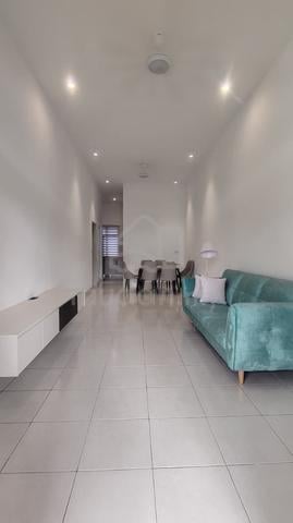 PREMIUM FULLY FURNISHED | Thoughtfully Designed Home | Rimbun Aman, 1