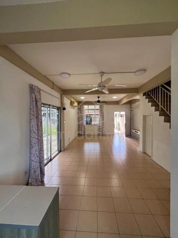Sepanggar Taman Gudon Corner Double Storey For Rent 1