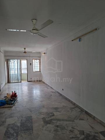 Palm Court (Brickfields) 1
