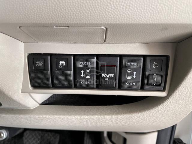 2017 Mazda BIANTE 2.0 SKYACTIV-G LEATHER SEAT - 4