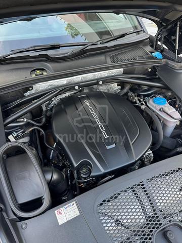 2016 Porsche Macan 2.0 Sport Chrono PDLS Int.Red - 5