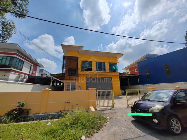 #Bungalow Factory For Rent # cheng area # spacious #Main Road 1