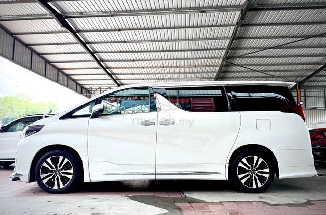 2019 Toyota ALPHARD 2.5 X (A) - 3