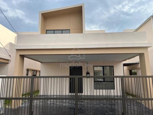 Freehold gated & guarded residence @ lunas freehold gated & guarded re 1