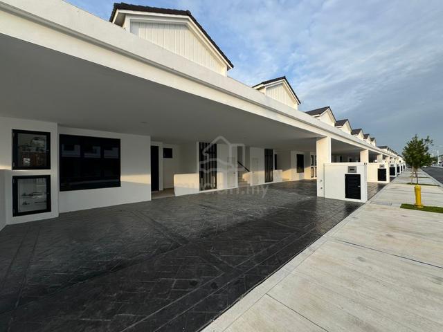 Ecoworld Cohome Camdon Upper Floor Eco Horizon Batu Kawan Townhouse 1