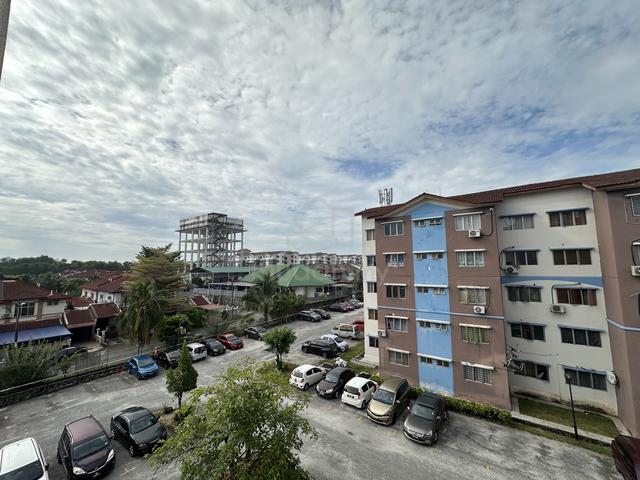Iris Apartment (Saujana Utama) 1