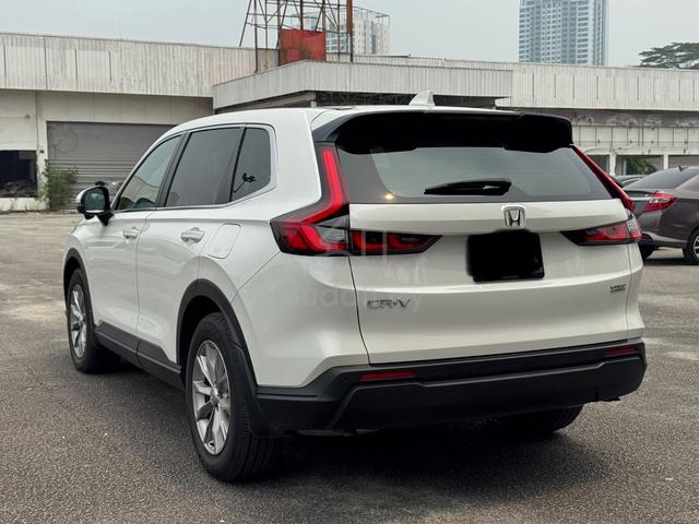 10k Mileage Honda CR-V 1.5 E - 2