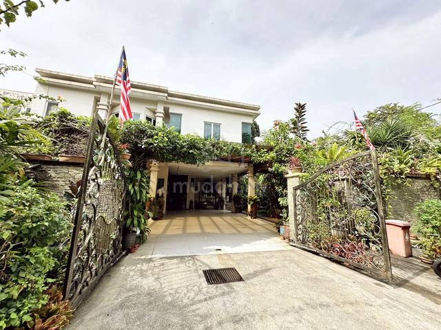 Fully Furnished Corner Lot Semi D House SS4 Petaling Jaya Selangor 1