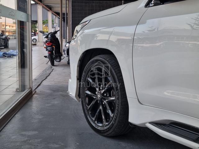 2015 Lexus LX570 5.7 V8 (A) - 5