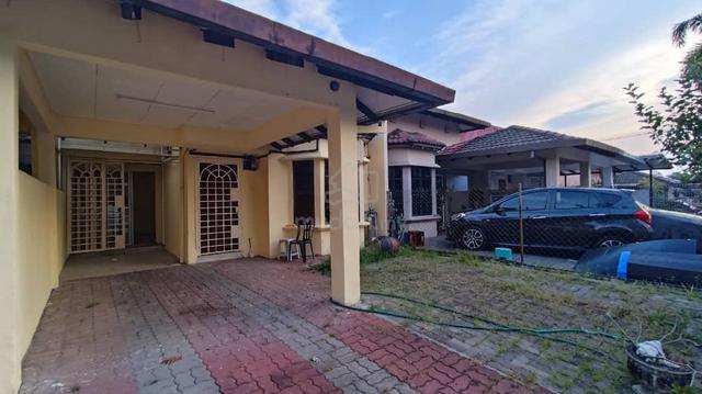 1.5 Storey Link House Usj 11 Freehold 3