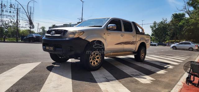 Toyota Hilux Double Cab 2.5 AT (2011) - 4