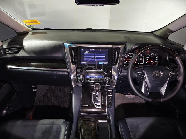 2015 Toyota Vellfire 2.5 ZG JBL Full Spec Like New - 3