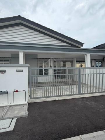 Station 18 Desa Pengkalan Permai Newly Single Storey House For Rent 1