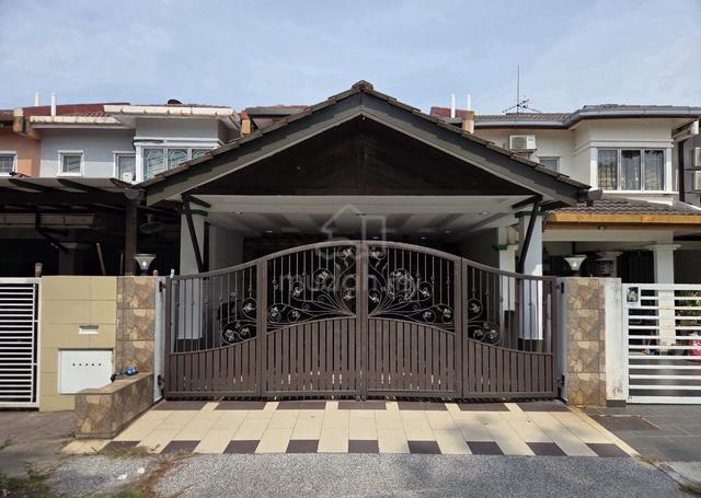 Renovated Unit. Teres 2 Tingkat, Taman TTDI Jaya Seksyen U2, Shah Alam 1