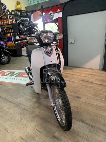 Honda EX5 DREAM FI E110 Motorcycles for sale in Alma Penang