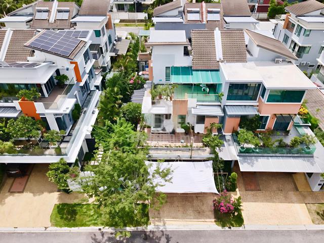 2.5 Storey Semi-D Bangi Lakehill Villas Seksyen 6 Bandar Baru Bangi 1