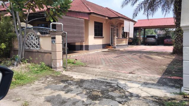 Terengganu Kuala Nerus Freehold Bungalow House For Sale - Seb. Takir 1