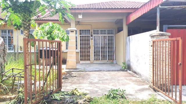 Teres Satu Tingkat 20x70 Taman Merbau Utama Kok Lanas Pasir Putih 1
