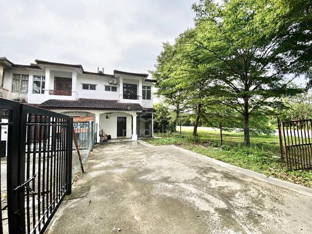 MURAH! Double Storey Terrace Jalan Mentari Bandar Mahkota Banting 1