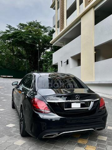 2019 Mercedes Benz C300 2.0 AMG LINE (CKD) (A) - 2