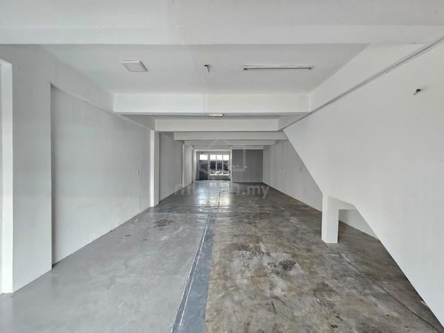 22x75 END LOT Side Parking Ground Shop lot PUJ 3 Taman Puncak Jalil 1
