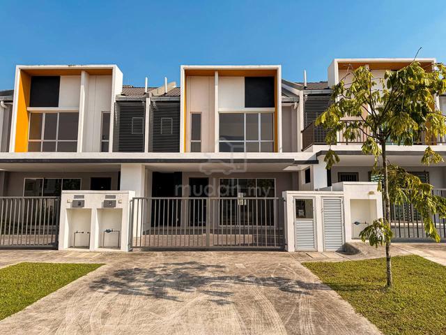 Double Storey Terrace Type Verna, Serene Heights Bangi 1